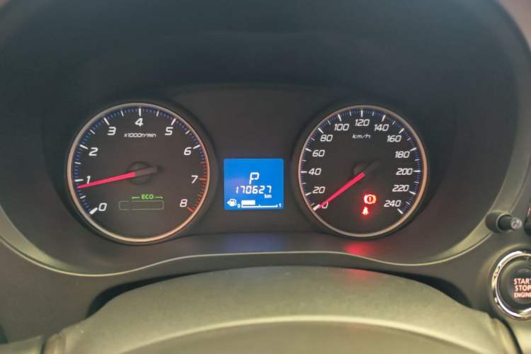 Used Mitsubishi Outlander 2018 2.0L Two-Wheel-Drive Jiale Edition 7-Seater Instrument Cluster