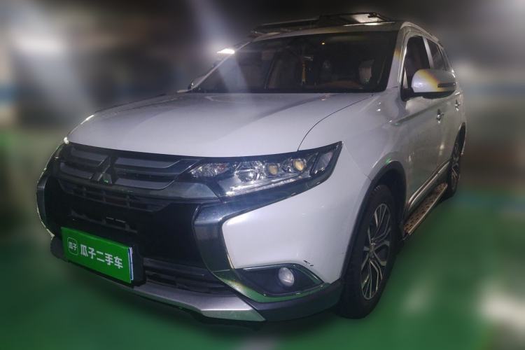 Used Mitsubishi Outlander 2018 2.4L 4x4 Elite Edition 5 Seats Guazi used car, China used car export, Used car for sale, Used  cars, Cheapest cars for sale