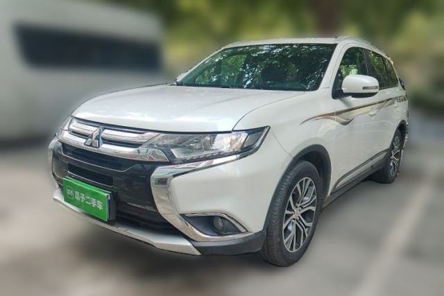 Used Mitsubishi Outlander 2018 2.0L Two-Wheel-Drive Jiale Edition 7-Seater