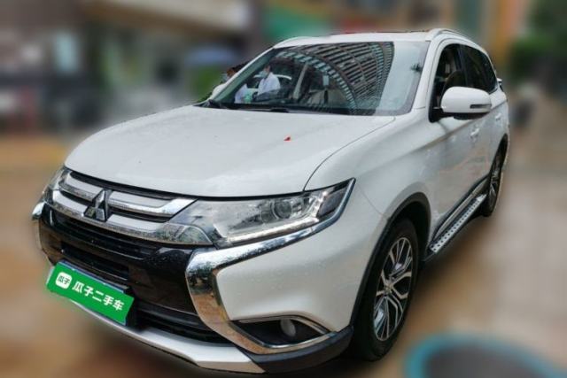 Used Mitsubishi Outlander 2018 2.0L Two-Wheel Drive Glory Edition 5 Seats