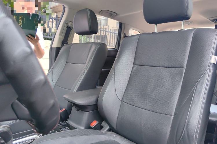 Used Mitsubishi Outlander 2018 2.0L Two-Wheel-Drive Jiale Edition 7-Seater Left Front Seat