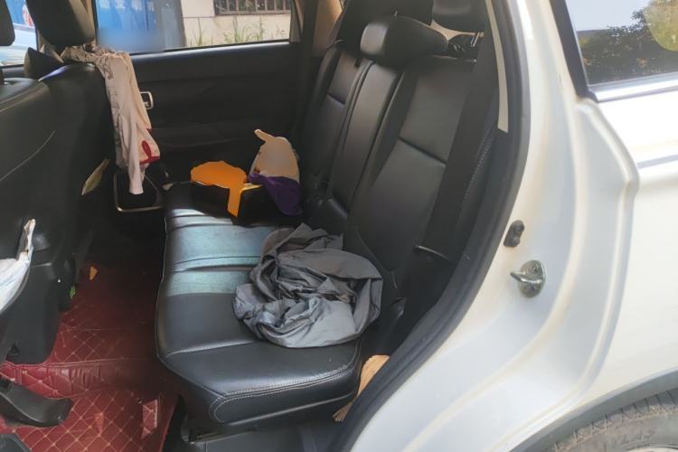 Used Mitsubishi Outlander 2018 2.4L 4x4 Elite Edition 5 Seats Left Rear Seat