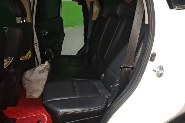 Used Mitsubishi Outlander 2018 2.0L Two-Wheel Drive Glory Edition 5 Seats Left Rear Seat