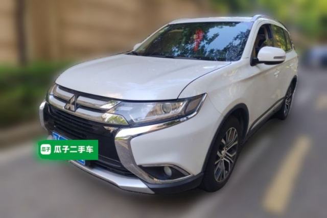 Mitsubishi Outlander 2018 2.0L Two-Wheel Drive Glory Edition 5 Seats usado