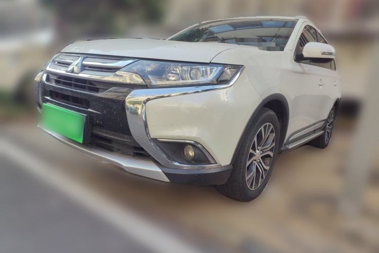 Used Mitsubishi Outlander 2018 2.0L Two-Wheel-Drive Jiale Edition 7-Seater Guazi used car, China used car export, Used car for sale, Used  cars, Cheapest cars for sale