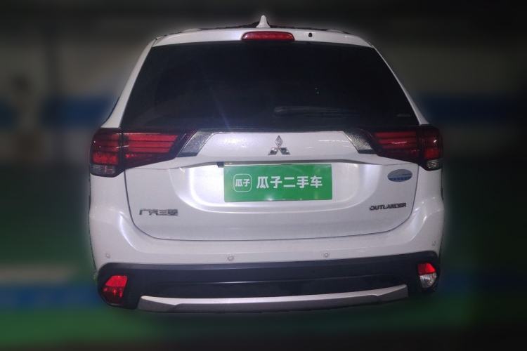Used Mitsubishi Outlander 2018 2.4L 4x4 Elite Edition 5 Seats Rear