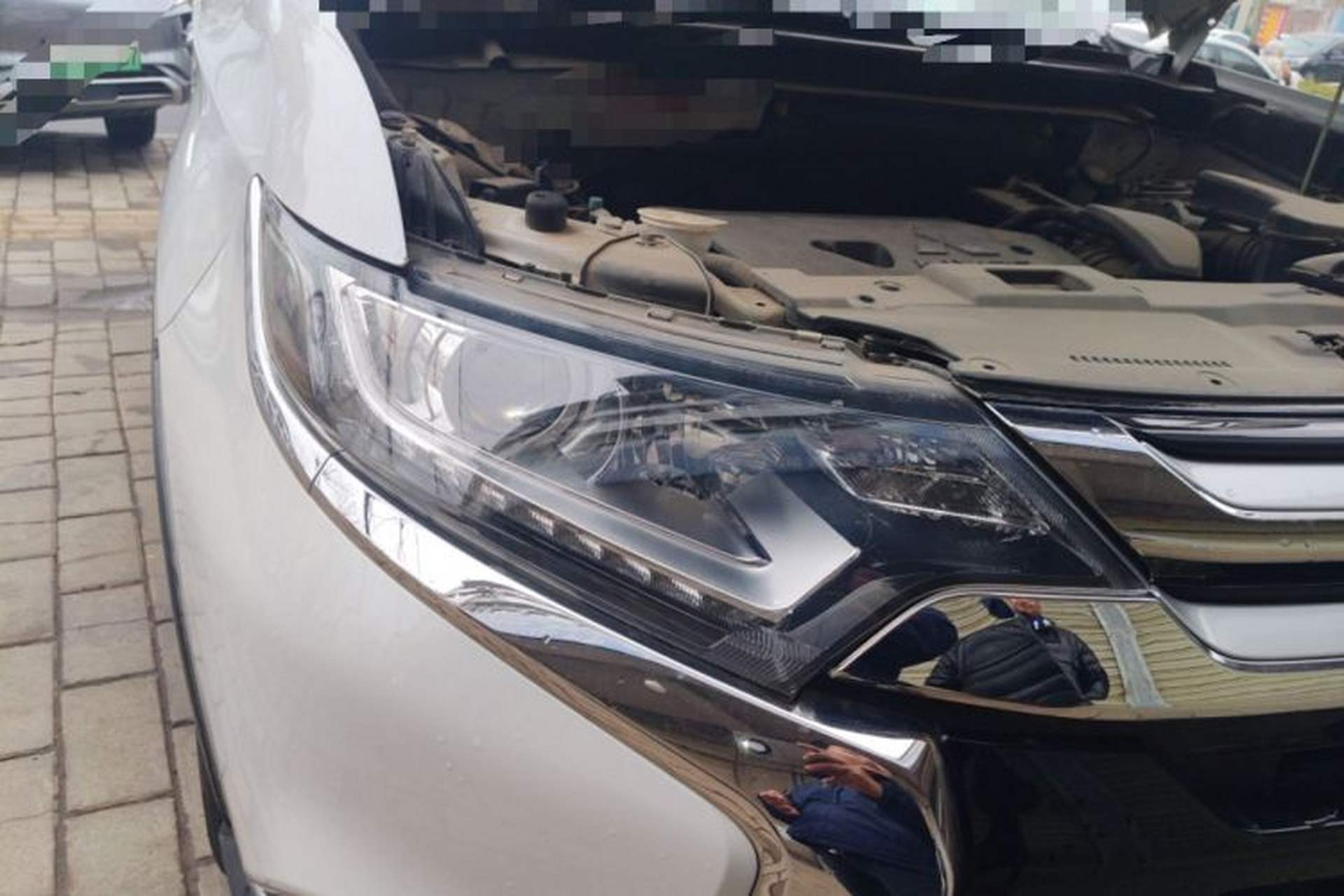 Used Mitsubishi Outlander 2018 2.0L Two-Wheel Drive Glory Edition 5 Seats Right Front Headlight