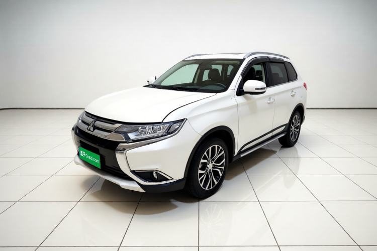 Used Mitsubishi Outlander 2018 2.0L Two-Wheel Drive Glory Edition 5 Seats Guazi used car, China used car export, Used car for sale, Used cars, Cheapest cars for sale