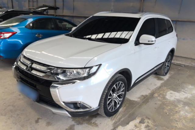 Used Mitsubishi Outlander 2018 2.0L Two-Wheel Drive Glory Edition 5 Seats