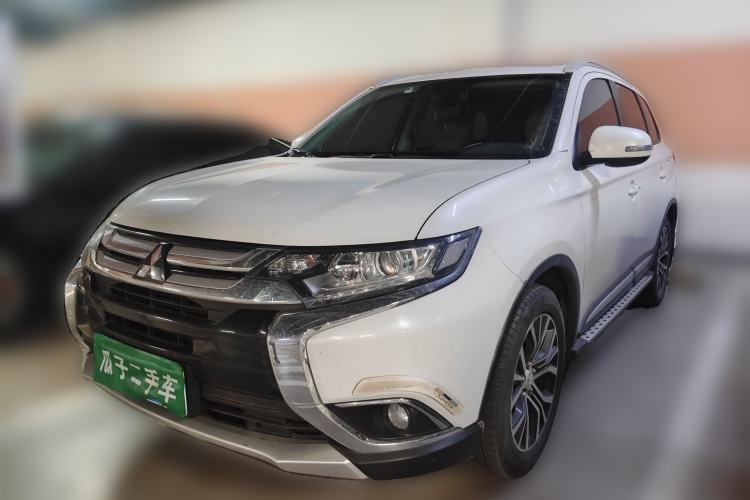 Used Mitsubishi Outlander 2018 2.0L Two-Wheel Drive Glory Edition 5 Seats Guazi used car, China used car export, Used car for sale, Used cars, Cheapest cars for sale