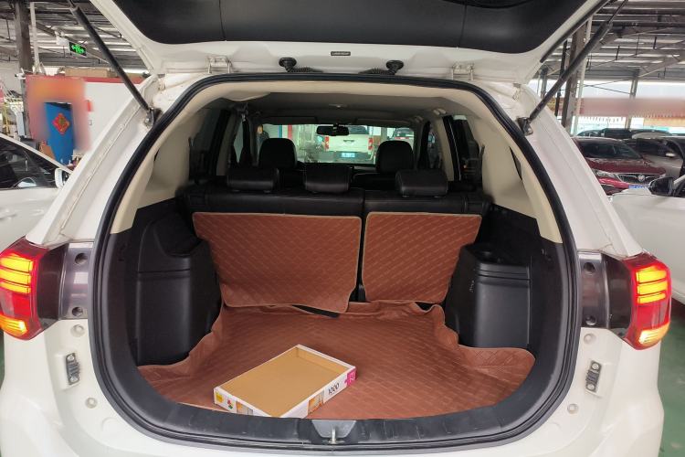 Used Mitsubishi Outlander 2018 2.0L Two-Wheel Drive Glory Edition 5 Seats Trunk