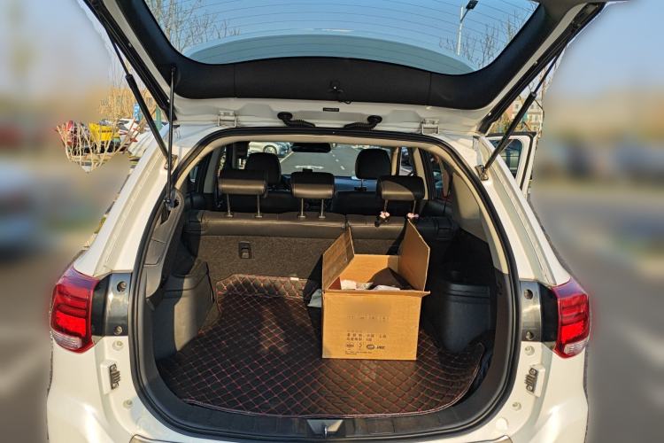 Used Mitsubishi Outlander 2018 2.4L 4x4 Elite Edition 5 Seats Trunk