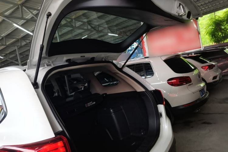 Used Mitsubishi Outlander 2018 2.0L Two-Wheel Drive Glory Edition 5 Seats Trunk