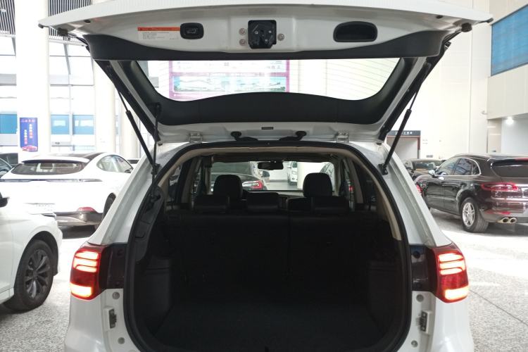 Used Mitsubishi Outlander 2018 2.4L 4x4 Elite Edition 5 Seats Trunk