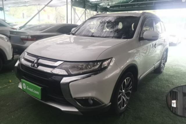 Used Mitsubishi Outlander 2018 2.0L Two-Wheel Drive Glory Edition 5 Seats