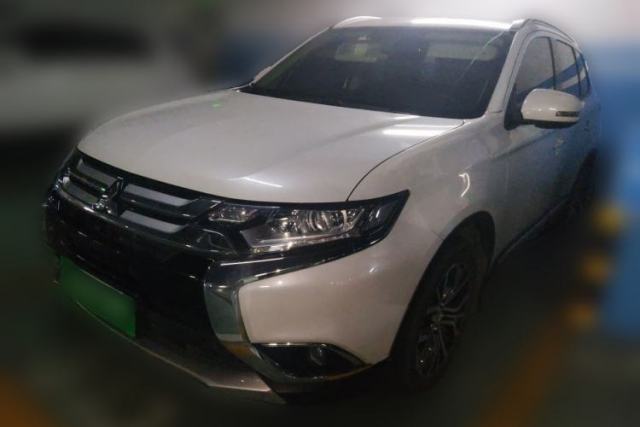 Used Mitsubishi Outlander 2018 2.0L Two-Wheel Drive Glory Edition 5 Seats