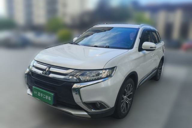 Used Mitsubishi Outlander 2018 2.0L Two-Wheel Drive Glory Edition 5 Seats