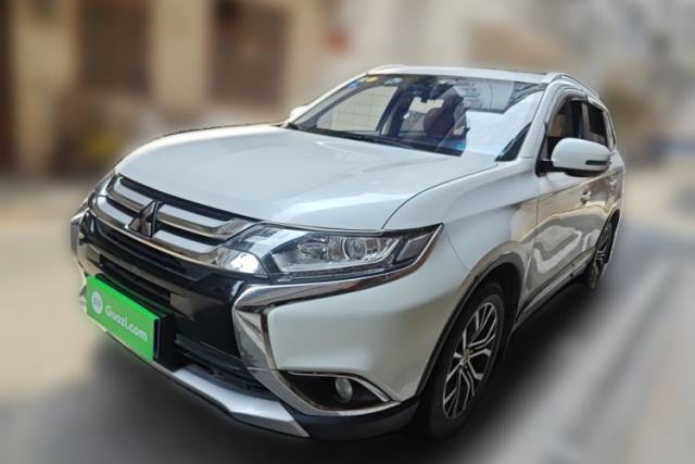 Used Mitsubishi Outlander 2018 2.0L Two-Wheel Drive Glory Edition 5 Seats