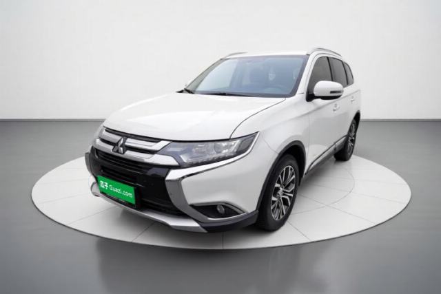 Used Mitsubishi Outlander 2018 2.0L Two-Wheel Drive Glory Edition 5 Seats