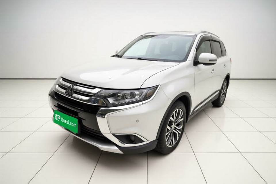 Mitsubishi Outlander 2018