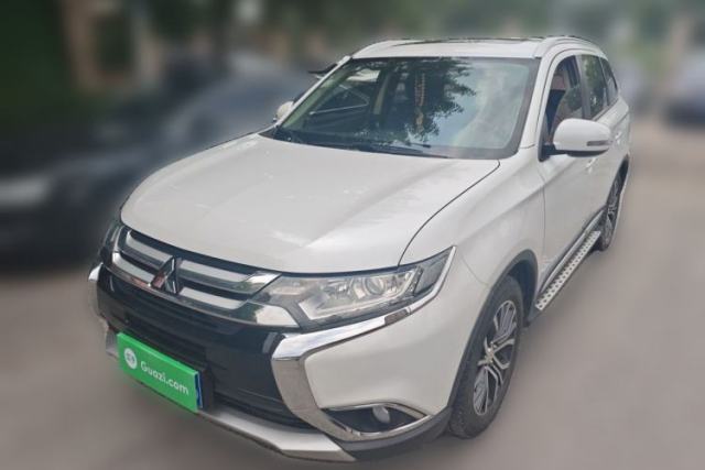 Used Mitsubishi Outlander 2018 2.0L Two-Wheel Drive Glory Edition 5 Seats