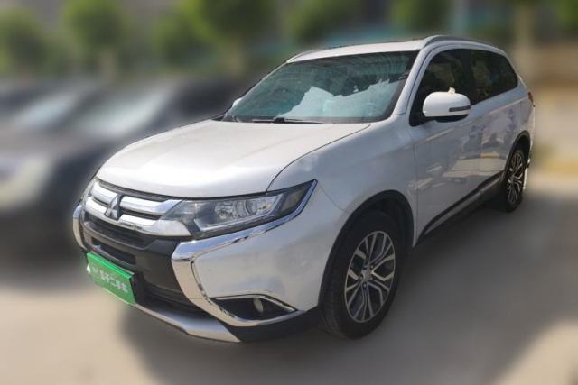 Used Mitsubishi Outlander 2018 2.0L Two-Wheel-Drive Jiale Edition 7-Seater