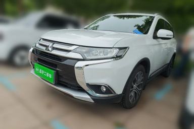 Used Mitsubishi Outlander 2018 2.0L Two-Wheel Drive Glory Edition 5 Seats