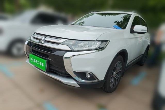 Used Mitsubishi Outlander 2018 2.0L Two-Wheel Drive Glory Edition 5 Seats