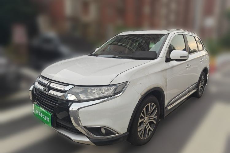 Gebrauchter Mitsubishi Outlander 2018 2.0L Two-Wheel Drive Glory Edition 5 Seats Guazi used car, China used car export, Used car for sale, Used  cars, Cheapest cars for sale