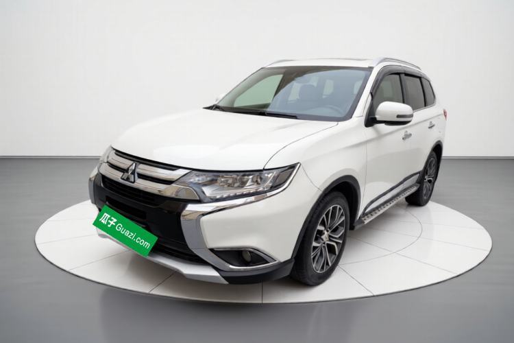 Ojetý Mitsubishi Outlander 2018 2.4L 4x4 Luxury Edition 7-Seater Guazi used car, China used car export, Used car for sale, Used  cars, Cheapest cars for sale