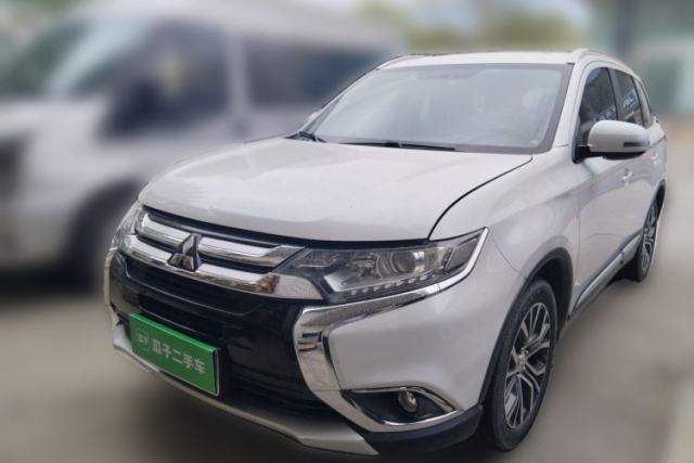 Used Mitsubishi Outlander 2018 2.0L Two-Wheel Drive Glory Edition 5 Seats