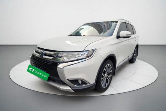 Mitsubishi Outlander 2018 2.0L Two-Wheel Drive Glory Edition 5 Seats d’occasion Guazi used car, China used car export, Used car for sale, Used Mitsubishi cars, Cheapest cars for sale