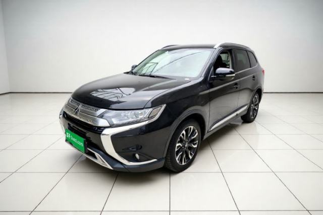 Used Mitsubishi Outlander 2019 2.0L Two-Wheel Drive Comfort Edition 5 Seats China VI Standard