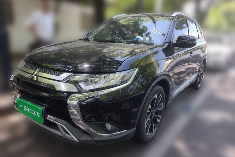 Used Mitsubishi Outlander 2019 2.0L Two-Wheel Drive Comfort Edition 5 Seats China VI Standard Guazi used car, China used car export, Used car for sale, Used  cars, Cheapest cars for sale