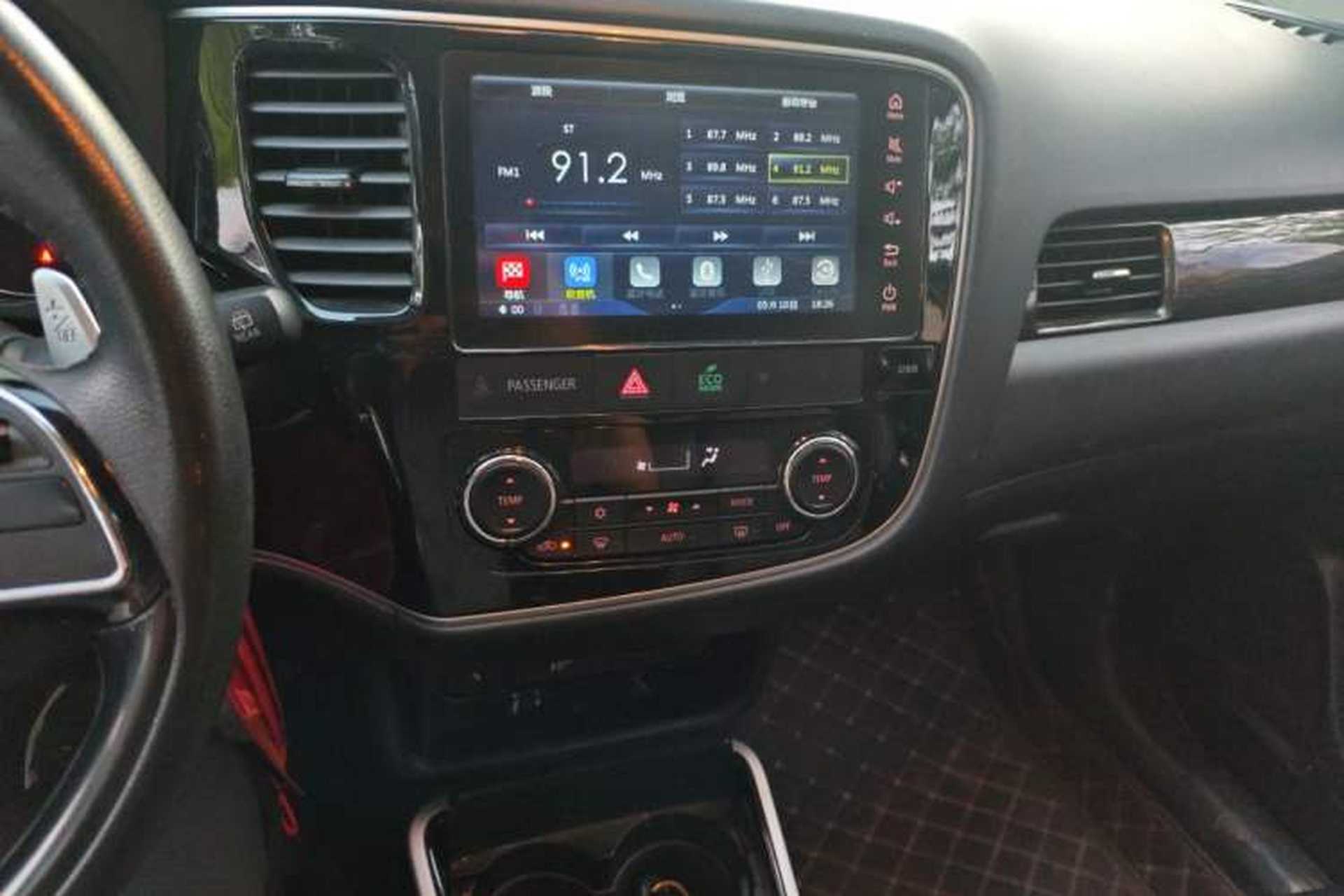 Used Mitsubishi Outlander 2019 2.4L 4x4 Zhi Xiang Edition 5 Seats China VI Standard Audio And AC Panel