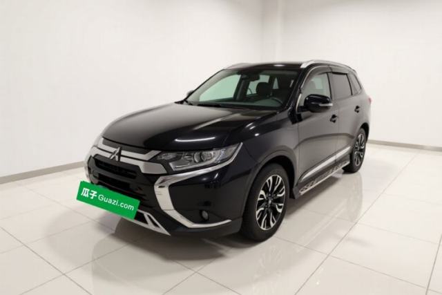 Mitsubishi Outlander 2019 2.0L Two-Wheel Drive Comfort Edition 5 Seats China V Standard с пробегом