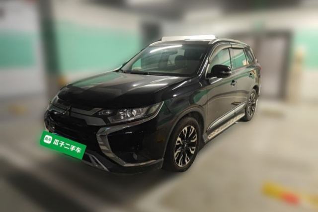 Used Mitsubishi Outlander 2019 2.0L Two-Wheel Drive Comfort Edition 5 Seats China V Standard