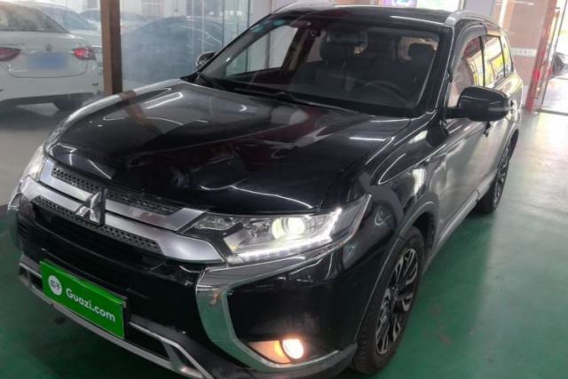 Used Mitsubishi Outlander 2019 2.0L Two-Wheel Drive Comfort Edition 5 Seats China VI Standard