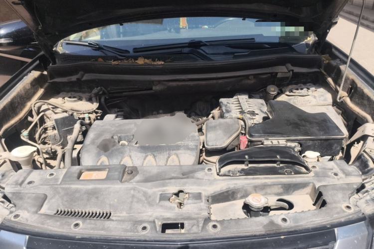 Used Mitsubishi Outlander 2019 2.0L Two-Wheel Drive Comfort Edition 5 Seats China V Standard Engine Bay