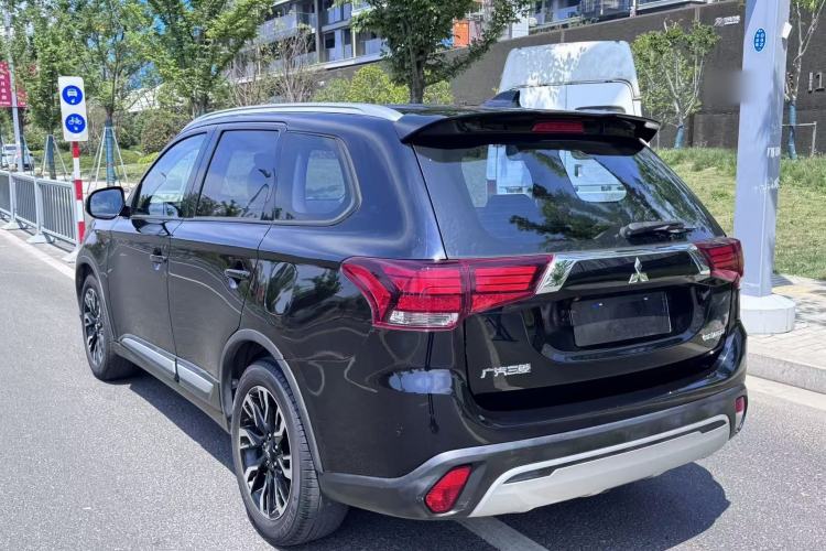 Used Mitsubishi Outlander 2019 2.0L Two-Wheel Drive Comfort Edition 5 Seats China VI Standard Exterior 7