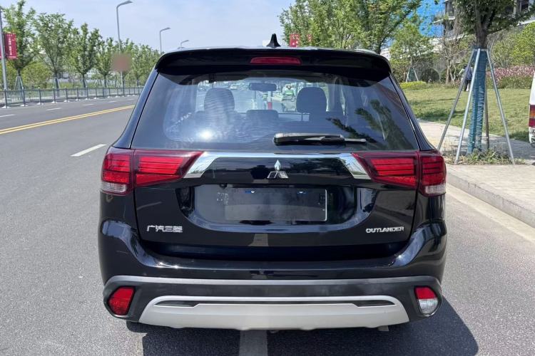 Used Mitsubishi Outlander 2019 2.0L Two-Wheel Drive Comfort Edition 5 Seats China VI Standard Exterior 8
