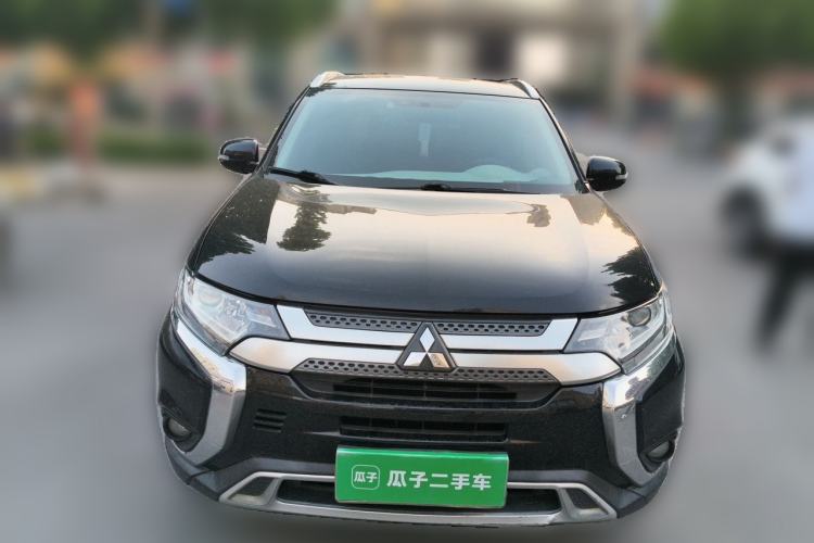 Used Mitsubishi Outlander 2019 2.0L Two-Wheel Drive Comfort Edition 5 Seats China V Standard Front