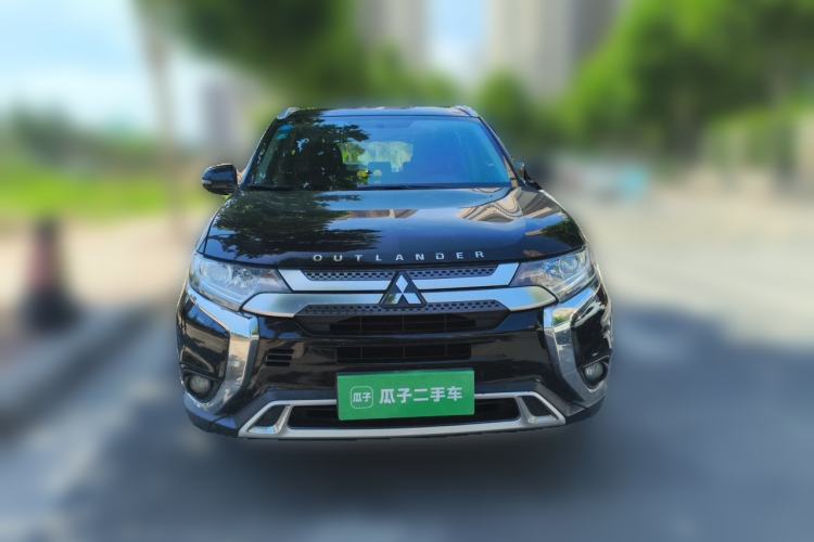 Used Mitsubishi Outlander 2019 2.0L Two-Wheel Drive Comfort Edition 5 Seats China V Standard Front