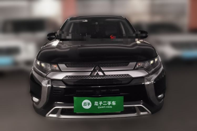 Used Mitsubishi Outlander 2019 2.4L 4x4 Zhi Xiang Edition 5 Seats China VI Standard Front