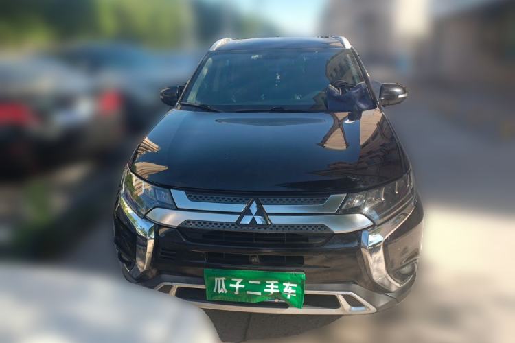 Used Mitsubishi Outlander 2019 2.4L 4x4 Zhi Xiang Edition 5 Seats China VI Standard Front