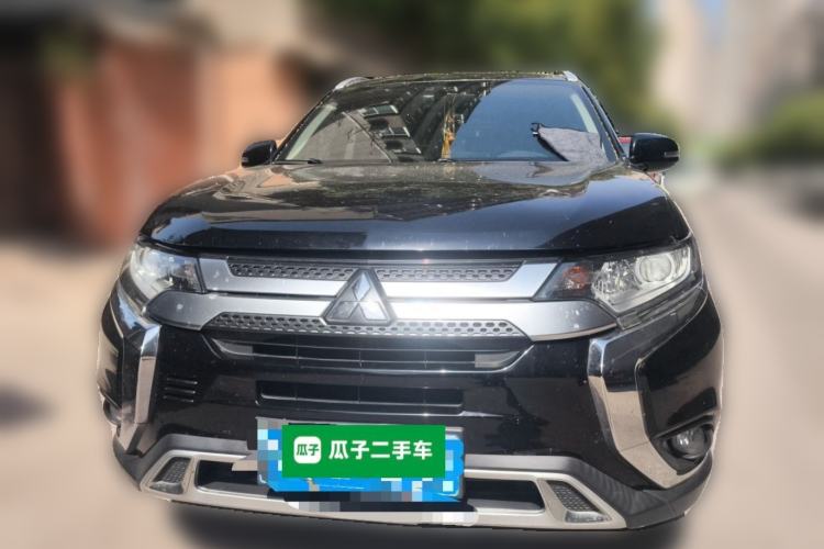 Used Mitsubishi Outlander 2019 2.0L Two-Wheel Drive Comfort Edition 5 Seats China V Standard Front