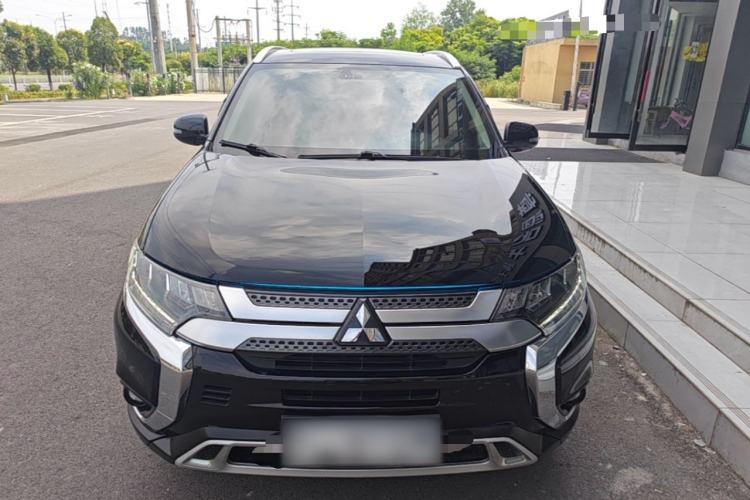 Used Mitsubishi Outlander 2019 2.4L 4x4 Zhi Xiang Edition 5 Seats China VI Standard Front