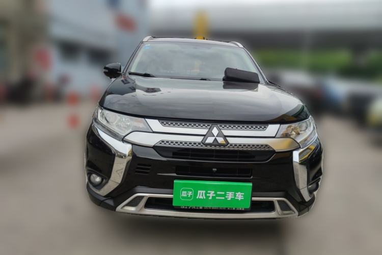 Used Mitsubishi Outlander 2019 2.0L Two-Wheel Drive Comfort Edition 5 Seats China VI Standard Front