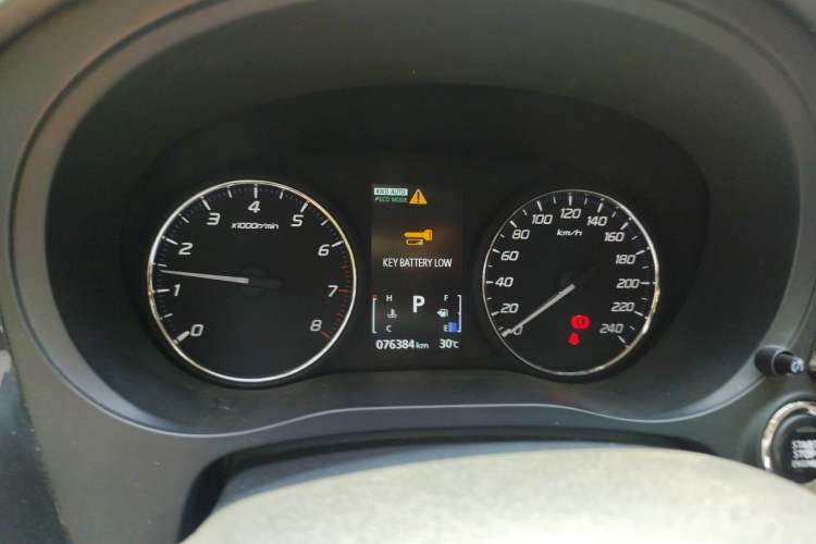 Used Mitsubishi Outlander 2019 2.4L 4x4 Zhi Xiang Edition 5 Seats China V Emission Standard Instrument Cluster