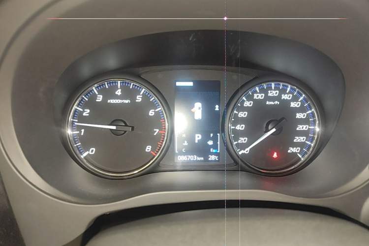 Used Mitsubishi Outlander 2019 2.4L 4x4 Zhi Xiang Edition 7 Seats China VI Standard Instrument Cluster